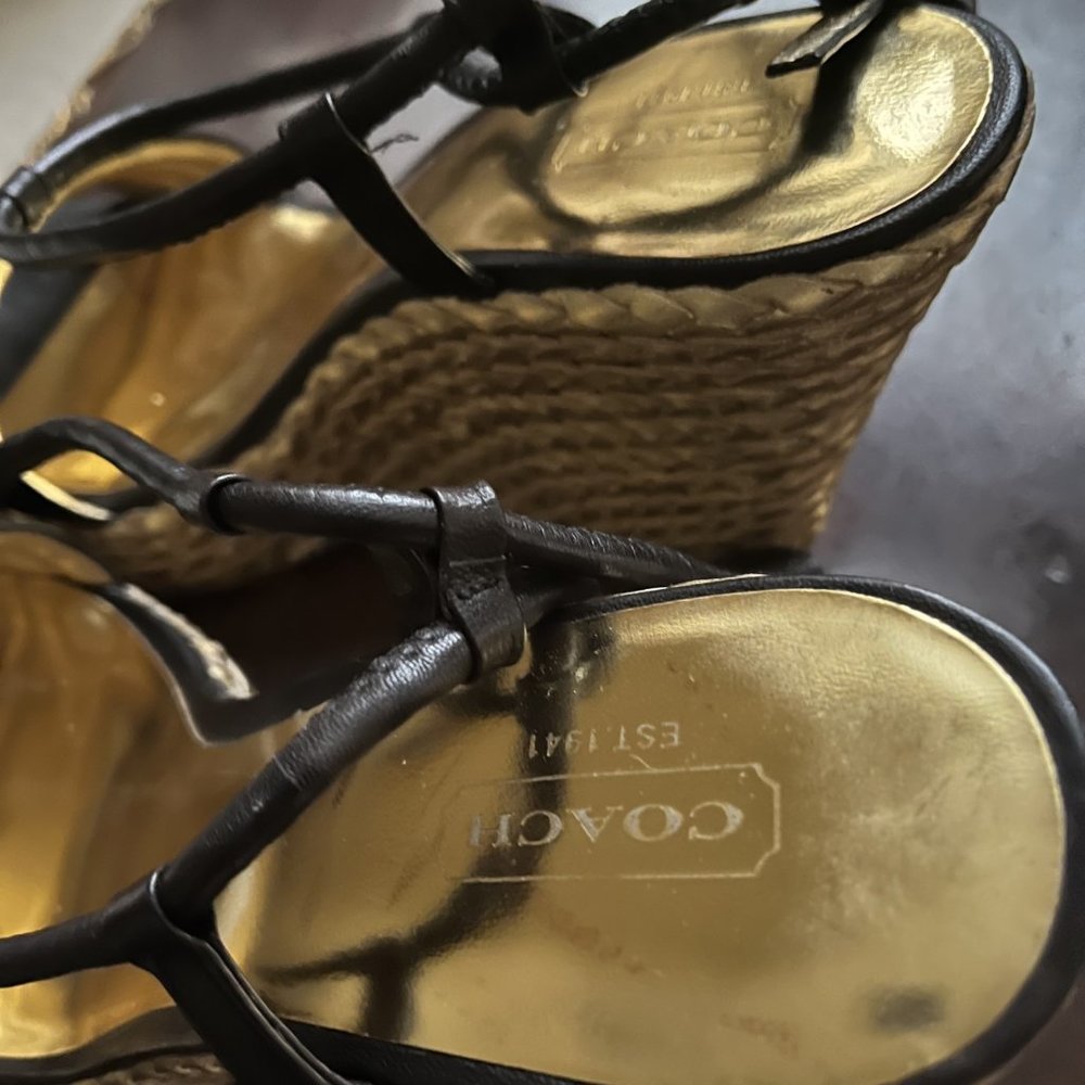 New Coach Wedge Sandle Black with Ankle strap, very Elegant - Picture 8 of 12